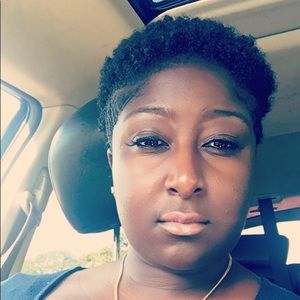 Meet your Posher, Charlene